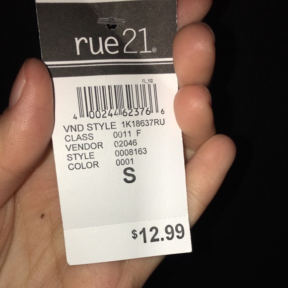 Rue 21 Black Tank Top - Picture 3 of 3
